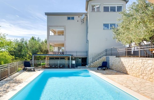 Maslenica Apartment | 85 m² Apartment ∙ 2 bedrooms ∙ 4 guests