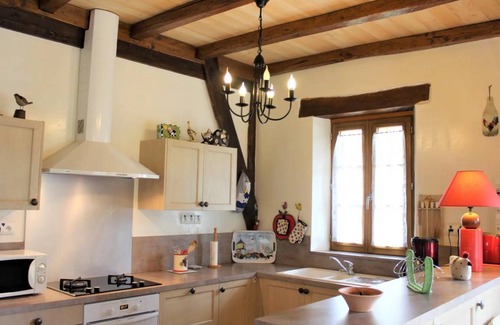 Mazeyrolles House | 85 m² House ∙ 2 bedrooms ∙ 4 guests