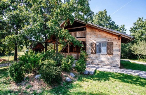 Lovinac House | 85 m² House ∙ 2 bedrooms ∙ 4 guests