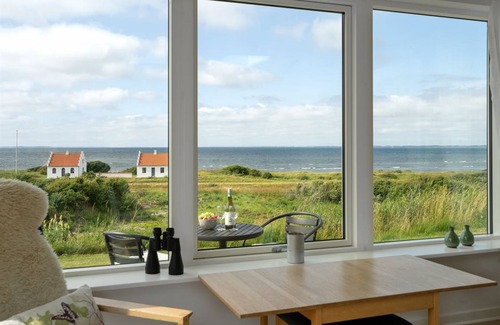 Logstor House | 85 m² House ∙ 3 bedrooms ∙ 6 guests
