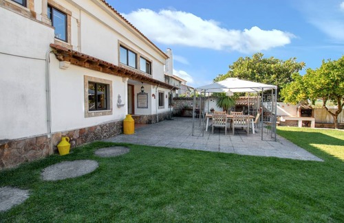Sao Joao Batista House | 85 m² House ∙ 3 bedrooms ∙ 6 guests