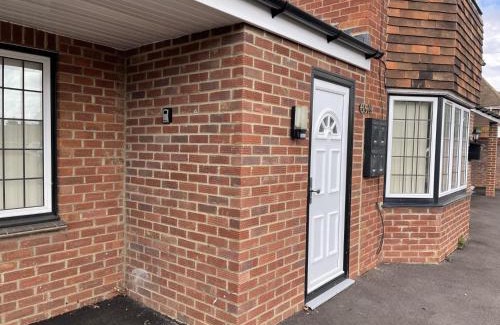 Abingdon Apartment | 85d Northcourt Road