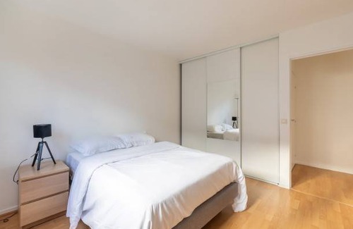 L'Hay-les-Roses Apartment | 86 m² Apartment ∙ 3 bedrooms ∙ 5 guests