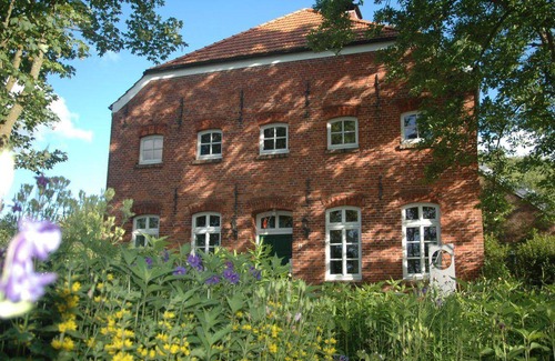 Luetetsburg Apartment | 86 m² Apartment ∙ 1 bedroom ∙ 2 guests