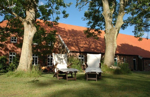 Luetetsburg Apartment | 86 m² Apartment ∙ 1 bedroom ∙ 2 guests