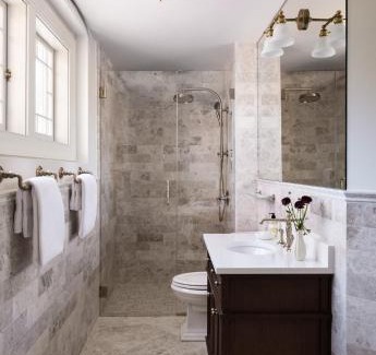 Historic District Hotel | 86 State Circle - Luxury Boutique Hotel