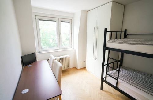 Unterdobling Other | 860 ft² Shared room