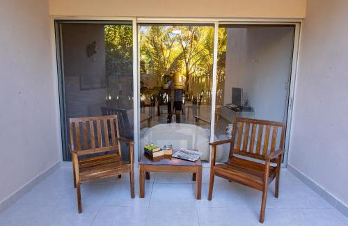 Progreso Municipality House | 87965 Spacious and private retreat 1 block from the Ocean in Progreso East