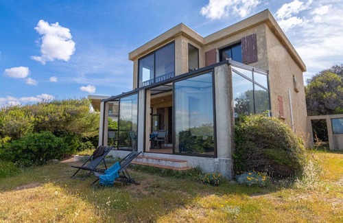 Six-Fours-les-Plages Other | 88 m² Accommodation ∙ 3 bedrooms ∙ 6 guests