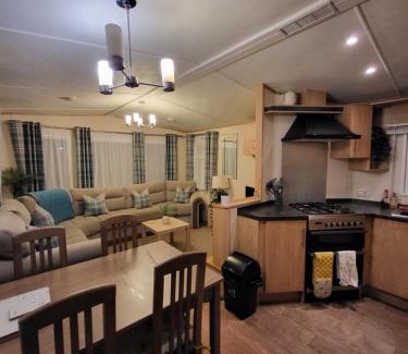 Jedburgh Other | 89 Main Park , Lilliardsedge