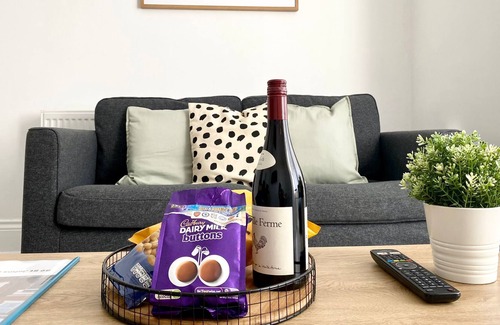 Newcastle-upon-Tyne Apartment | 89 St. John's Road Terrace House