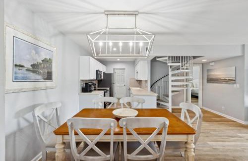 Harbour Town House | 891 Ketch Court