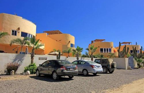 Cerritos Apartment | 8AP Beautiful 1st Floor Condo, Pool Side, Cerritos