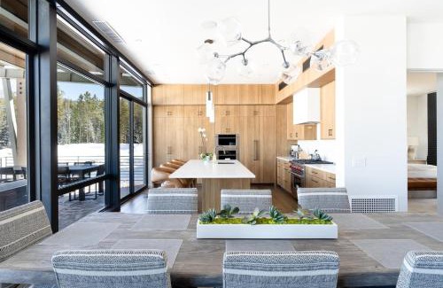 Big Sky House | 8C Jack Creek Cabin by Moonlight Basin Lodging