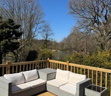 Builth Wells Apartment | 8F Lakeside Lodge Caer Beris Builth Wells - No Tradesman