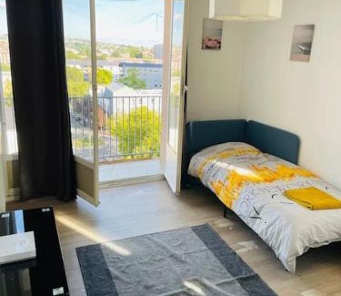 Bondy Apartment | 8N Apartment group near Paris