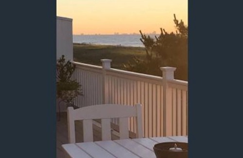 Townsend's Inlet House | 9 82nd Street Unit A