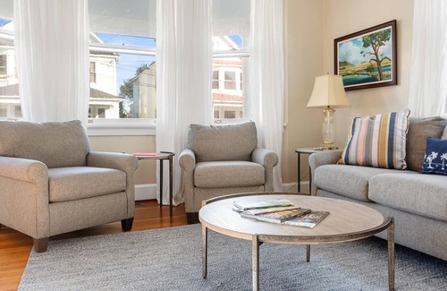 South of Broad House | 9 Colonial St 3br/3.5ba