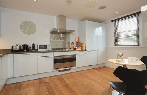 Dartmouth Apartment | 9 Dart Marina