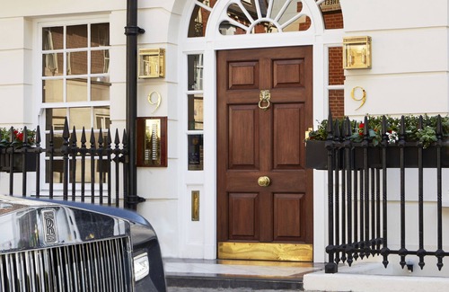 Mayfair Apartment | 9 Hertford Street – 4 Stars VisitEngland