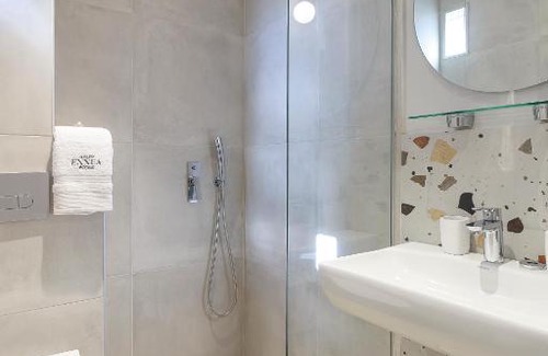 Sarti Apartment | 9 Luxury Rooms