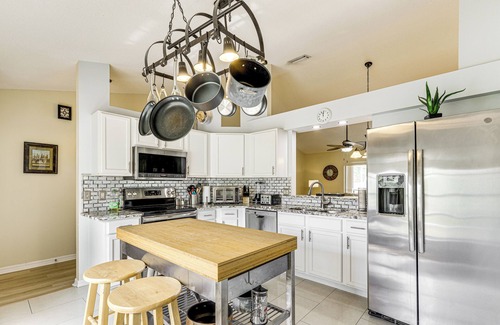 Port Saint Lucie House | 9 Mi to Clover Park: Poolside Paradise!