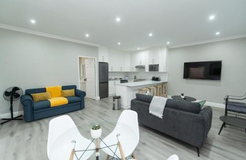 Port Elizabeth House | 9 On Oak Luxury One Bedroom