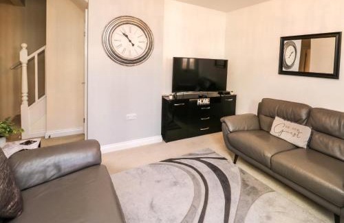 Roundham Apartment | 9 Seaford Sands
