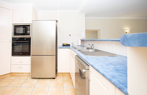 Airlie Beach Apartment | 9 Starview Apartments