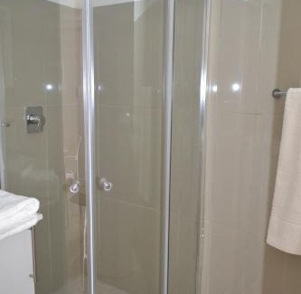 Woodmead House | 9 Woodmead Suites
