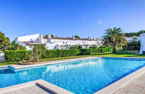 Pals Other | 90 m² Accommodation ∙ 3 bedrooms ∙ 6 guests