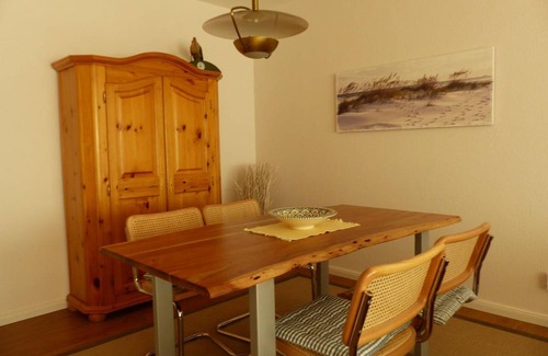 Wyk auf Foehr Apartment | 90 m² Apartment ∙ 2 bedrooms ∙ 4 guests
