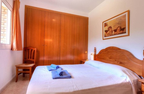 Llanca Apartment | 90 m² Apartment ∙ 3 bedrooms ∙ 6 guests