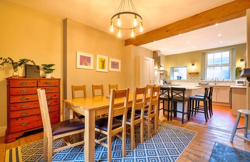 Tideswell Cottage | 90 m² Cabin ∙ 4 bedrooms ∙ 8 guests