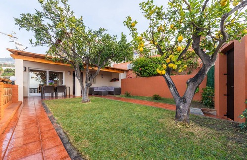 Almunecar House | 90 m² House ∙ 2 bedrooms ∙ 5 guests
