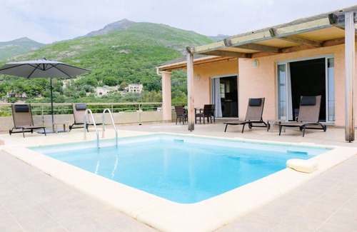 Farinole House | 90 m² House ∙ 2 bedrooms ∙ 5 guests