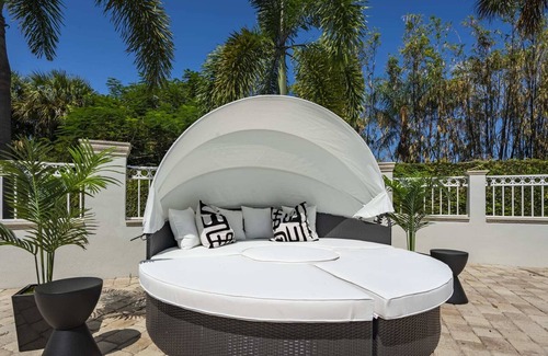 Fort Pierce Villa | 9000 SF Waterfront Mansion/Pool/Boat Dock/Theater