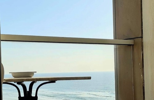 Bat Yam Apartment | 907GO to Bat Yam balcony,sea ​view.Free parking