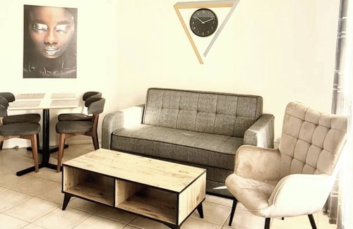 Bat Yam Apartment | 907GO to Bat Yam balcony,sea ​view.Free parking