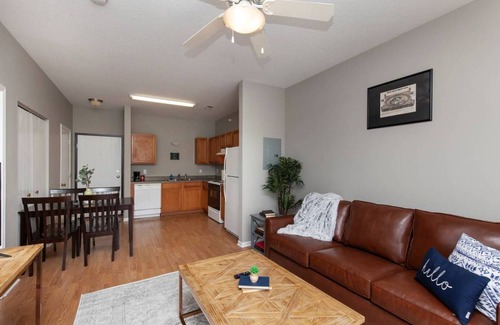 Ames Apartment | 93 m² Apartment ∙ 1 bedroom ∙ 2 guests