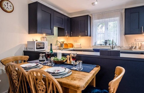 Bramfield Apartment | 93 m² Apartment ∙ 1 bedroom ∙ 4 guests