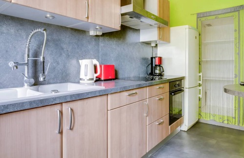 Quartier Grieu-Vallon Suisse-Saint-Hilaire Apartment | 93 m² Apartment ∙ 3 bedrooms ∙ 6 guests