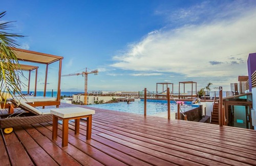 Downtown Condo | 93 m² Condo ∙ 3 bedrooms ∙ 6 guests