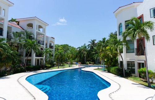 Playacar Condo | 93 m² Condo ∙ 2 bedrooms ∙ 5 guests