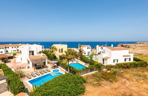 Cales Piques Villa | 93 m² Villa ∙ 3 bedrooms ∙ 5 guests