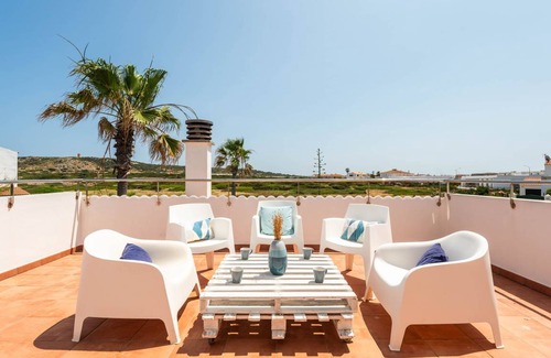 Cales Piques Villa | 93 m² Villa ∙ 3 bedrooms ∙ 5 guests