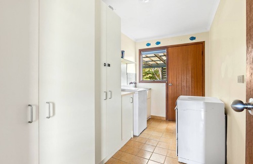 Kianga House | 93 Montague Ave Kianga