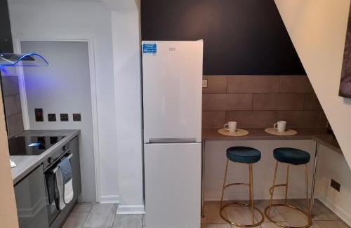 Malvern Apartment | 93 Newtown Road