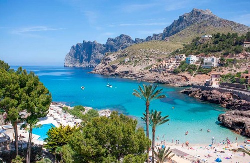 Cala San Vicente Apartment | 94 m² Apartment ∙ 3 bedrooms ∙ 5 guests