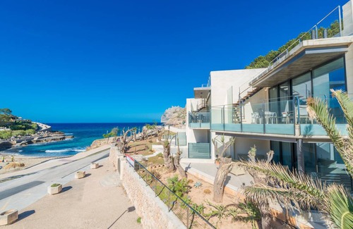 Cala San Vicente Apartment | 94 m² Apartment ∙ 3 bedrooms ∙ 5 guests